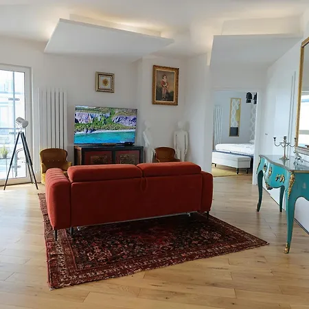 Bliska Wola Towers 2 Bedrooms Varşova