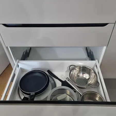 Bliska Wola Towers 2 Bedrooms Daire Varşova