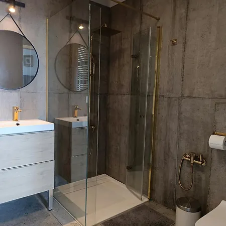 Apartment Bliska Wola Towers 2 Bedrooms *