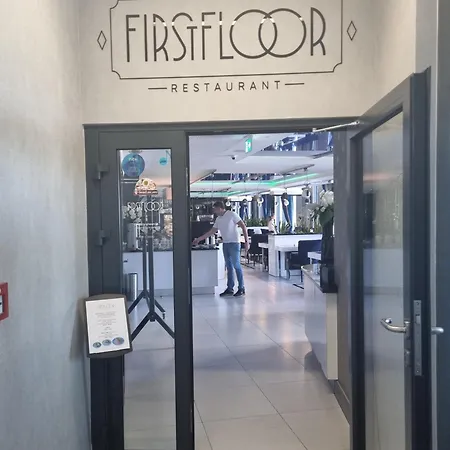 Apartmán Bliska Wola Towers 2 Bedrooms