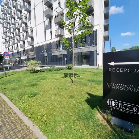 Bliska Wola Towers 2 Bedrooms *