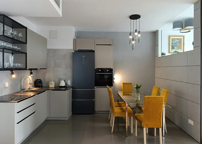 Bliska Wola Towers 2 Bedrooms