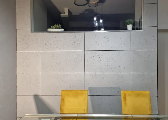 Bliska Wola Towers 2 Bedrooms * وارسو