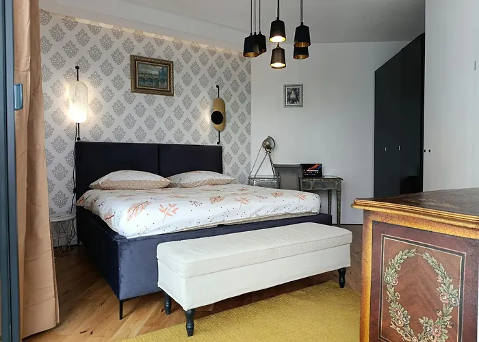 Bliska Wola Towers 2 Bedrooms *