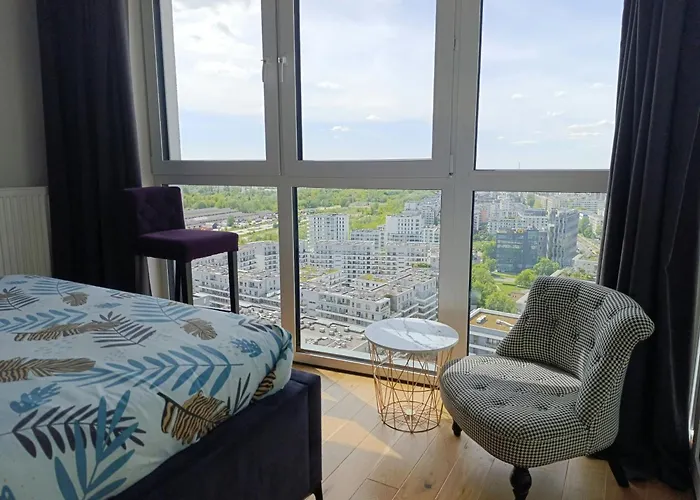 Bliska Wola Towers 2 Bedrooms شقة وارسو