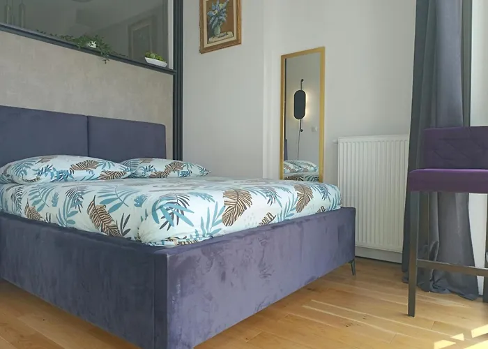 Bliska Wola Towers 2 Bedrooms *