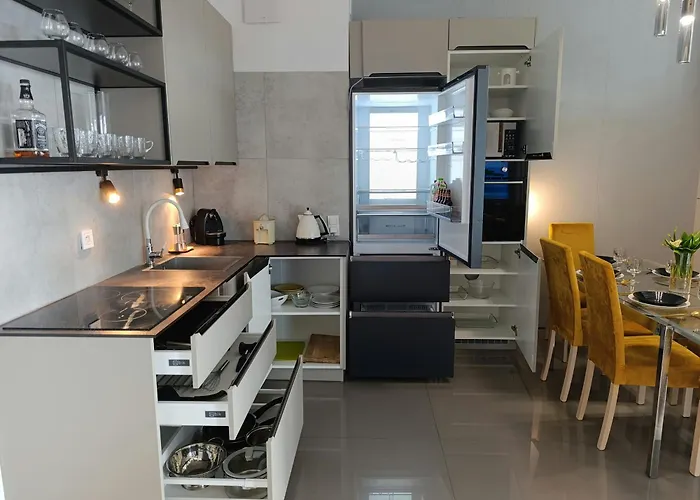 شقة Bliska Wola Towers 2 Bedrooms