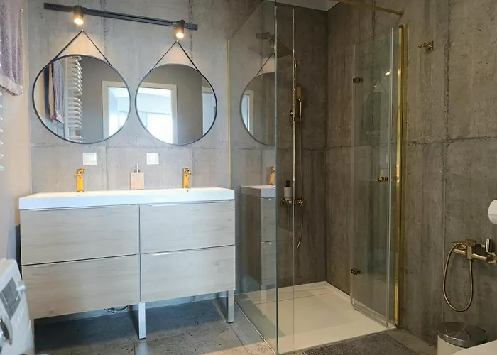 شقة Bliska Wola Towers 2 Bedrooms