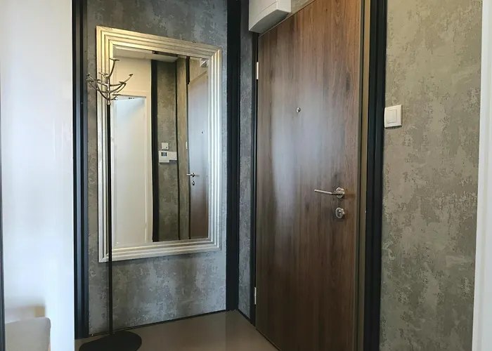 Bliska Wola Towers 2 Bedrooms شقة وارسو