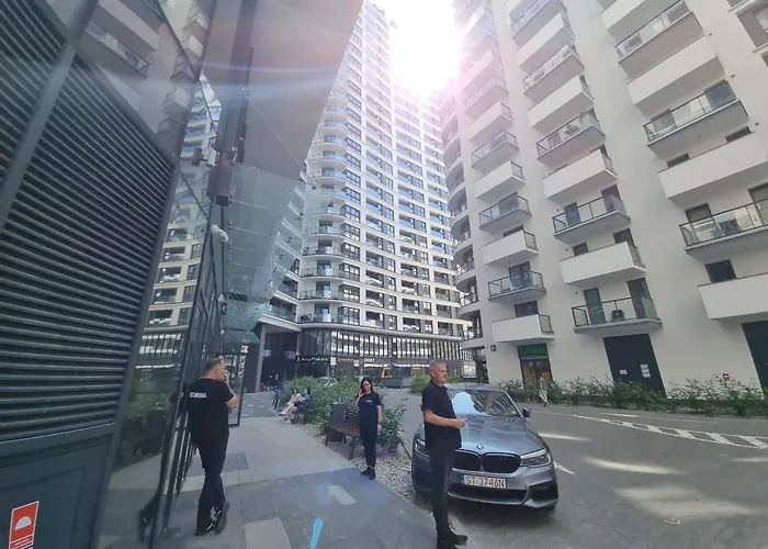 شقة Bliska Wola Towers 2 Bedrooms وارسو