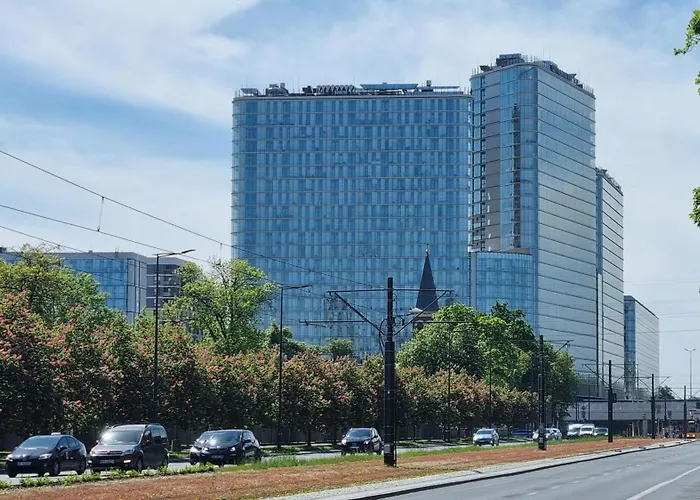 Bliska Wola Towers 2 Bedrooms * وارسو