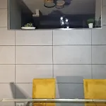Bliska Wola Towers 2 Bedrooms * Warschau