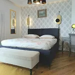 Bliska Wola Towers 2 Bedrooms * Warschau
