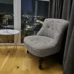 Bliska Wola Towers 2 Bedrooms Appartement *